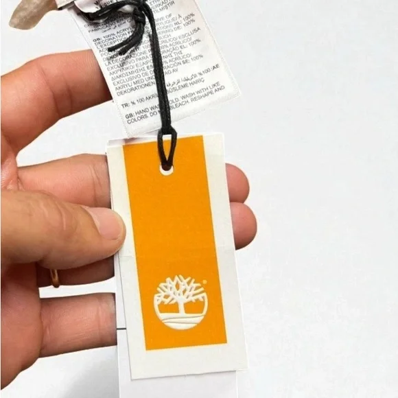 Timberland Women's Beige Scarf - Picture 6 of 6